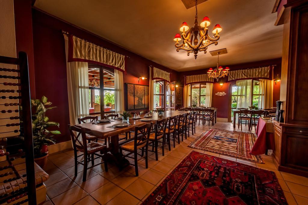 Rocabella Hellinikon Country Hotel 외부 사진